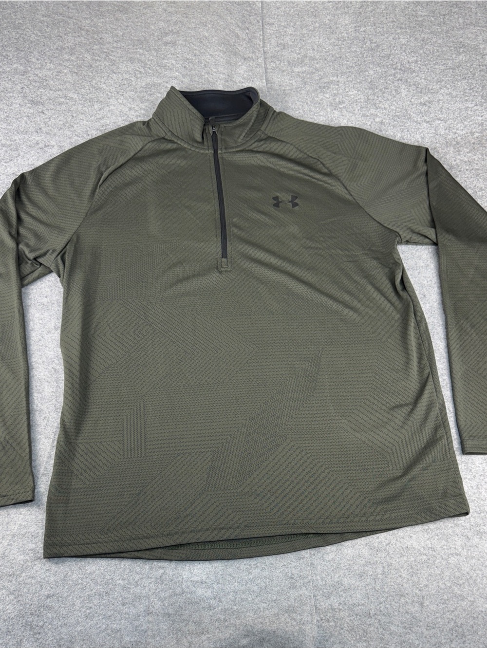 Under Armour HeatGear Olive Geo Golf Quarter Zip Large NWT | Lollie Closet